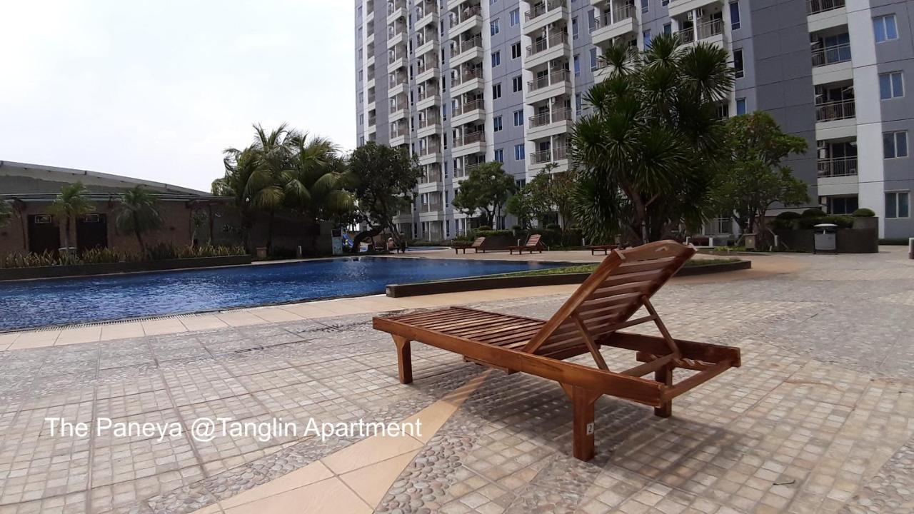 The Paneya @Tanglin Apartment Surabaya Kültér fotó