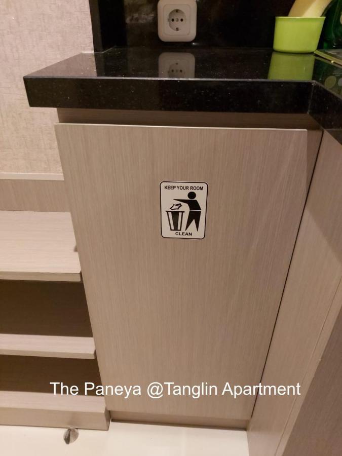 The Paneya @Tanglin Apartment Surabaya Kültér fotó